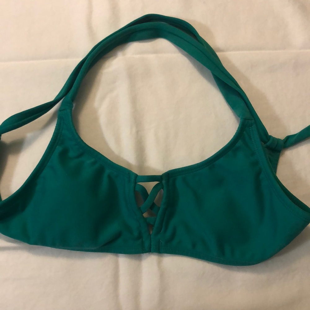 Pakaloha top size small